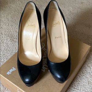 Bianca Christian Louboutin 39